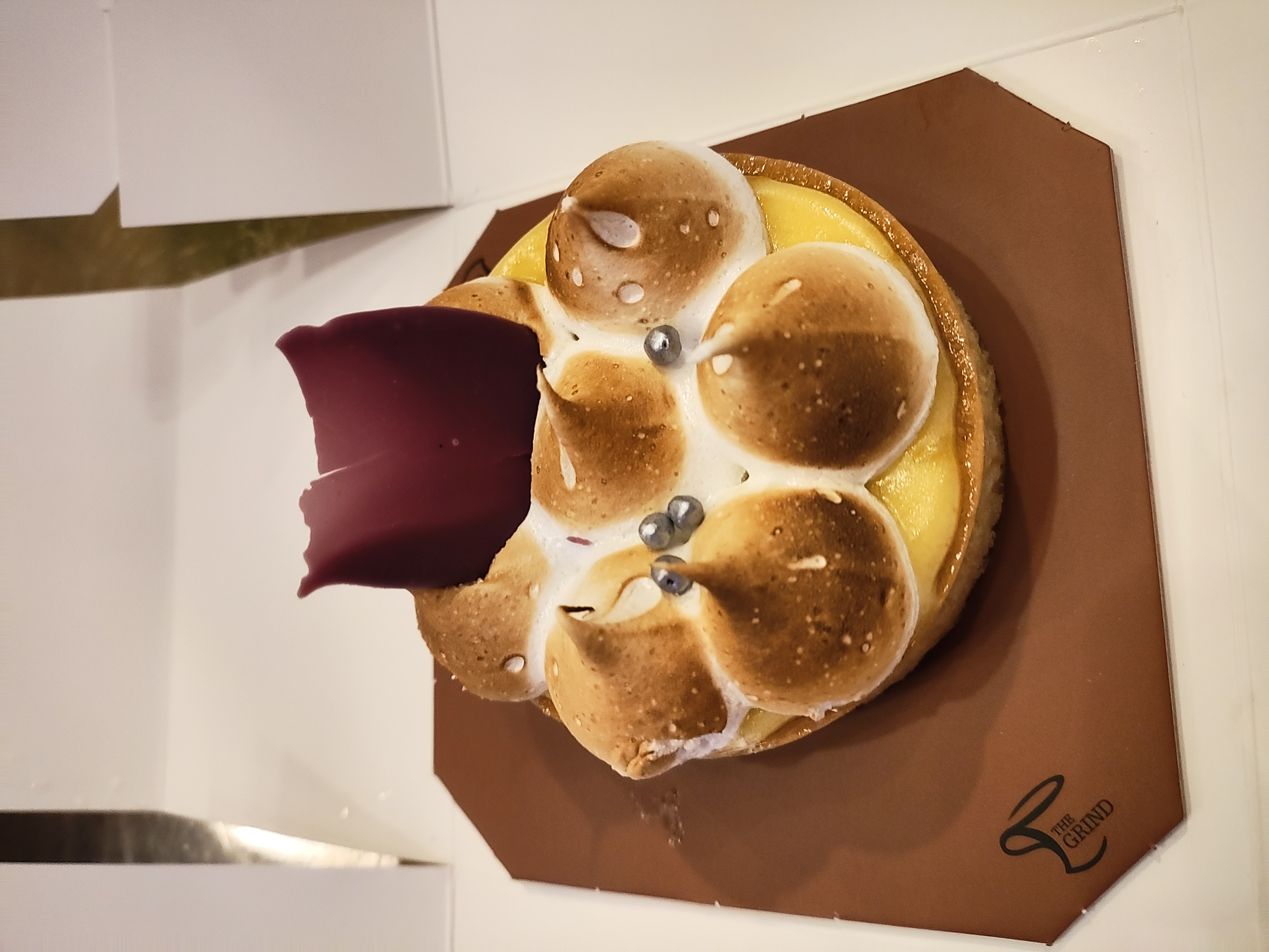 a small lemon meringue